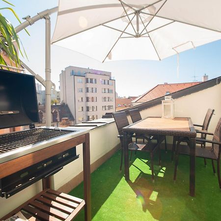 Blue Lotus Apartments براتسيلافا المظهر الخارجي الصورة