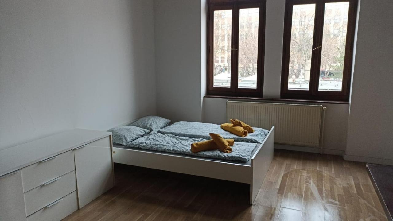 Blue Lotus Apartments براتسيلافا المظهر الخارجي الصورة